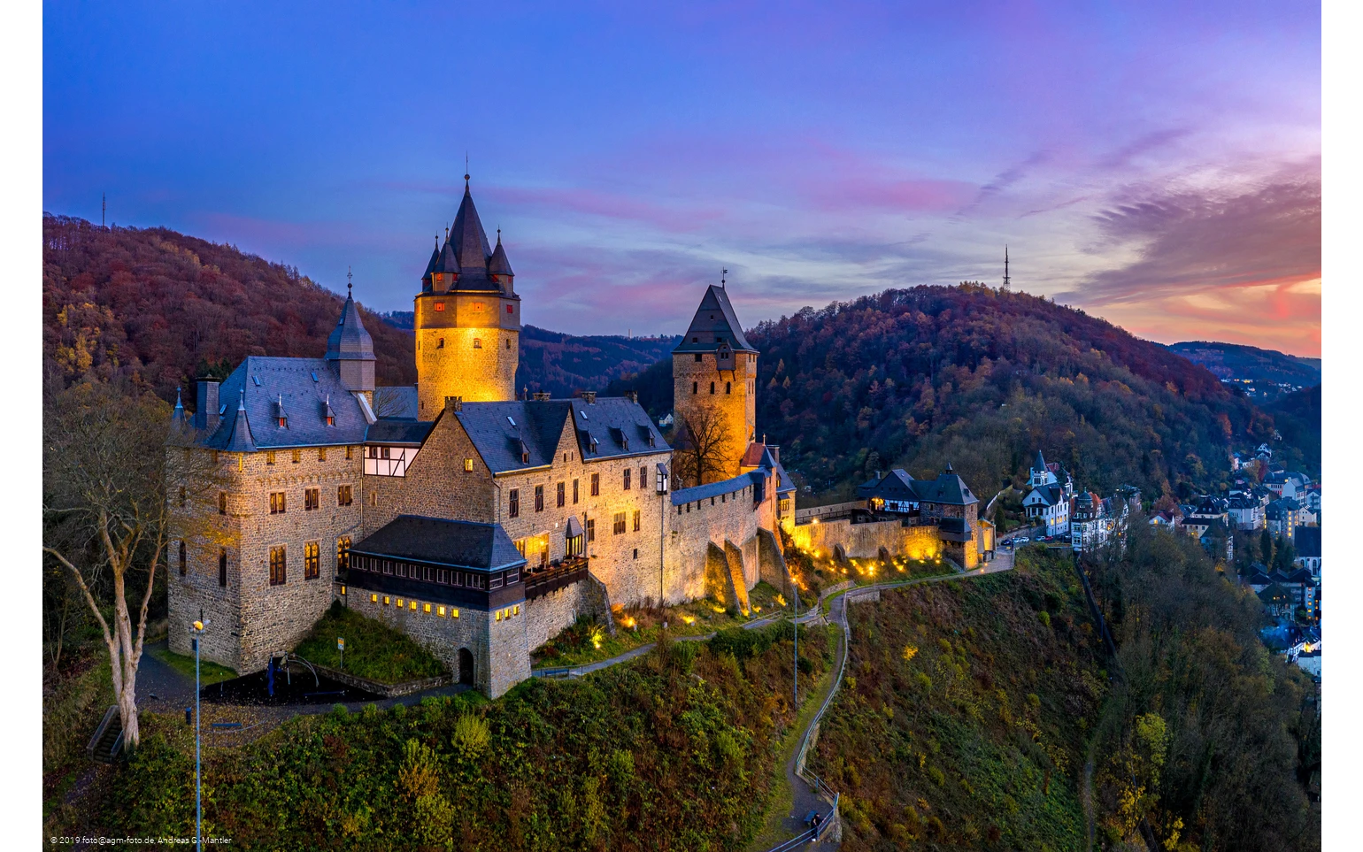 Burg Altena - Drohnenfoto 2 Andreas Giesbrecht-Mantler.jpg