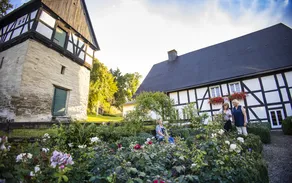 sabrinity_assinghausen003.jpg