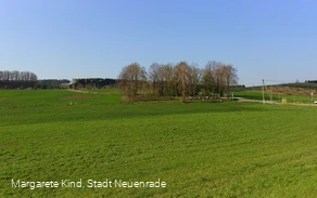 A2, A3 Hespe - Blick auf Wanderparkplatz Schlade A2, A3 Hespe - Blick auf Wanderparkplatz Schlade