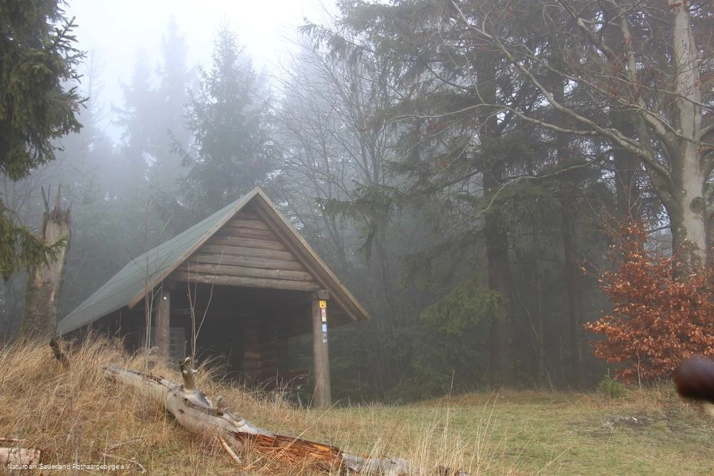 Idyllisch gelegen: Die Schutzhütte Kalied Idyllisch gelegen: Die Schutzhütte Kalied